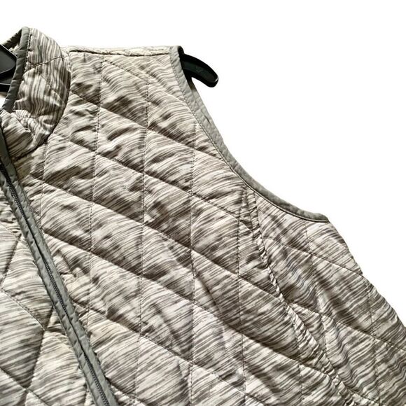 Croft & Barrow Gray Quilted Vest Size Medium - Picture 2 of 7